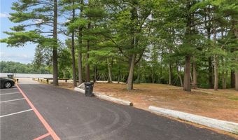 109 W Shore Dr, Coventry, RI 02816