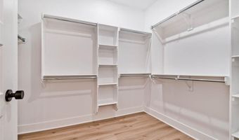 1 Consett Ln, Bella Vista, AR 72714