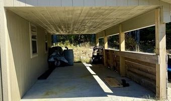 21 Pioneer Way, Aurora, ME 04408