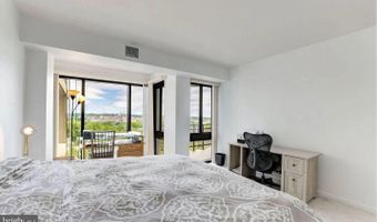 1530 KEY Blvd 906, Arlington, VA 22209