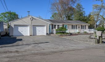 293 Louis Ave, Bayville, NJ 08721