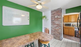 70 Holt St, Airville, PA 15203