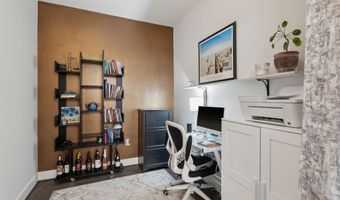 625 SLATERS Ln 201, Alexandria, VA 22314