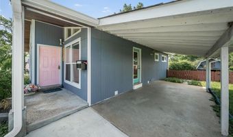 236 Hillcrest Blvd, Ballwin, MO 63021