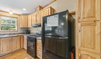 4 Cherry St, Belmont, NH 03220