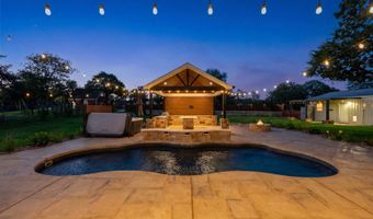 1009 Bluebonnet Ln, Adkins, TX 78101