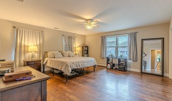 539 Lathrop Ave, Burlington, NJ 07005