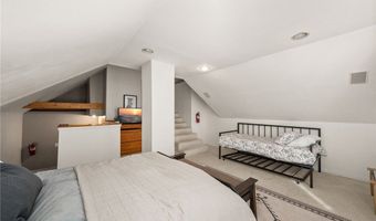 28657 Shenandoah Dr, Lake Arrowhead, CA 92352
