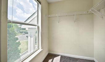 44086 NATALIE Ter 202, Ashburn, VA 20147