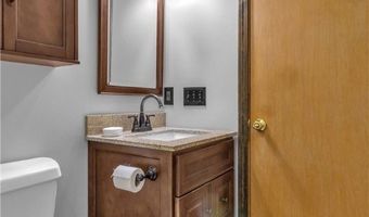11142 Crego Rd, Akron, NY 14001