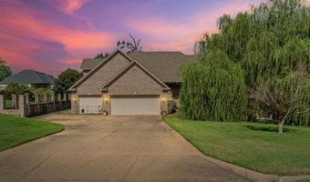 7225 E Worth Ave, Benton, AR 72019