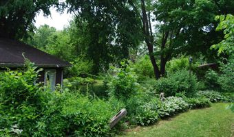 2422 E Hill Dr, Fitchburg, WI 53711