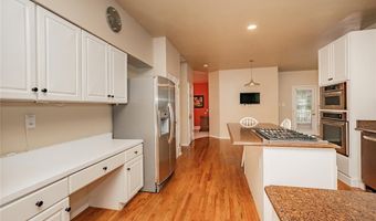 742 Arbor Ridge Ct, Ballwin, MO 63021