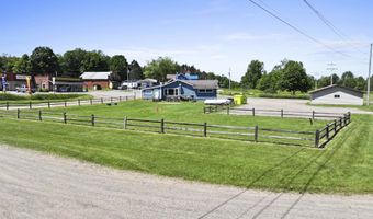 498 US HIGHWAY 8, Armstrong Creek, WI 54103