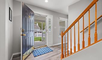 15 Brentwood Dr, Bayville, NJ 08721