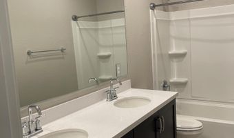 3855 S MCQUEEN Rd 21, Chandler, AZ 85286