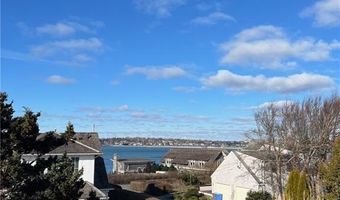 611 Wolcott Ave, Middletown, RI 02842