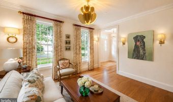 4 RIDGE Rd, Annapolis, MD 21401