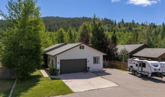 404 SNAKE RIVER Dr, Alpine, WY 83128