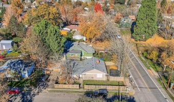 12025 SW 9TH St, Beaverton, OR 97005