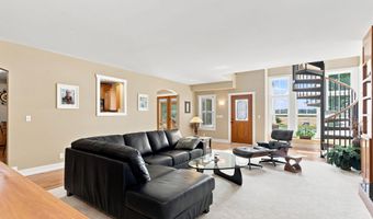 3235 Lakeview Dr, Allegan, MI 49010