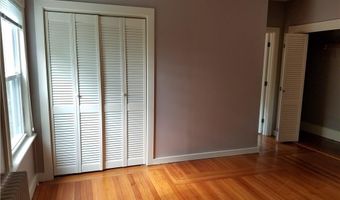 49 Merton Rd 2, Newport, RI 02840