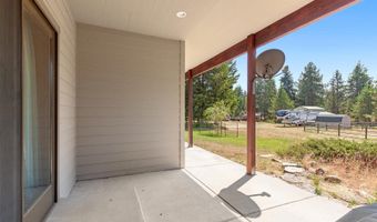 10240 E Howard Rd, Athol, ID 83801
