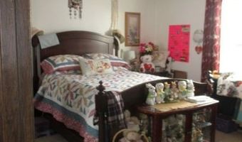 400 402 N E. B St, Alturas, CA 96101