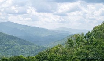 6 Valley Watch Ct, Banner Elk, NC 28604