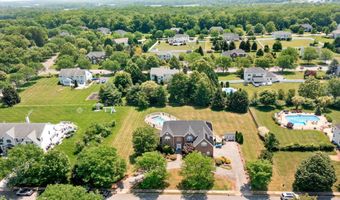 9 Denise Dr, Allentown, NJ 08501