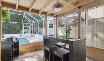 910 ALAMEDA St, Orlando, FL 32804