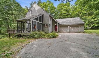 10 Eaton Rd, Amherst, NH 03031