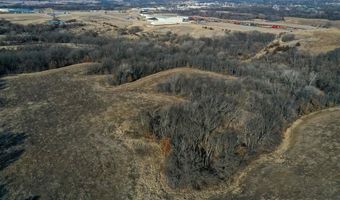 652 Nd St, Albia, IA 52531