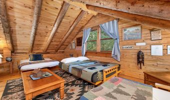 78 Hazen Rd, Bethlehem, NH 03574