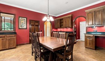 584 Southgate Dr, Camden, SC 29020