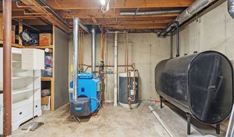 7 Robbins Rd, Ayer, MA 01432