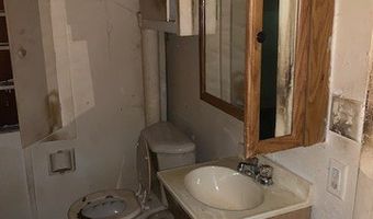 223 Locust St, Alma, AR 72921