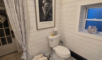 212 N Main St, Ansonia, OH 45303