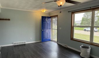 3219 Glenbarr Dr, Janesville, WI 53548