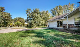 970 Buttrick Ave SE, Ada, MI 49301