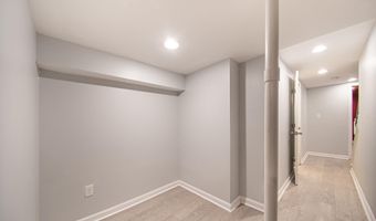 11 N EAST Ave, Baltimore, MD 21224