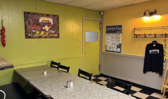 921 E Beecher St, Adrian, MI 49221