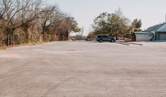 13893 US HIGHWAY 87 S, Adkins, TX 78101