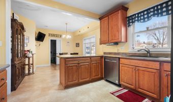 110 SD Hwy 11, Alcester, SD 57001