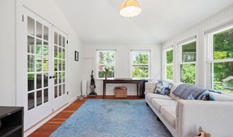 207 Dodge St, Beverly, MA 01915