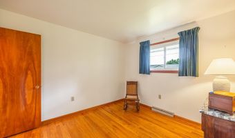 408 Hillview Dr, Aurora, IN 47001