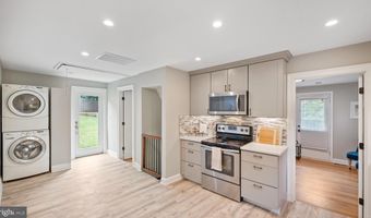 15705 BARNESVILLE Rd, Boyds, MD 20841