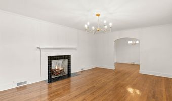 1429 E Calhoun St, Anderson, SC 29621