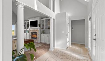 4715 N BROOKSHIRE Dr, Appleton, WI 54913