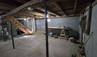 341 E Andover Rd, Andover, ME 04226